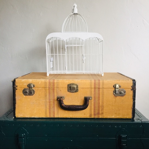 Large Decorative Bird Cage - Picture 2 of 7